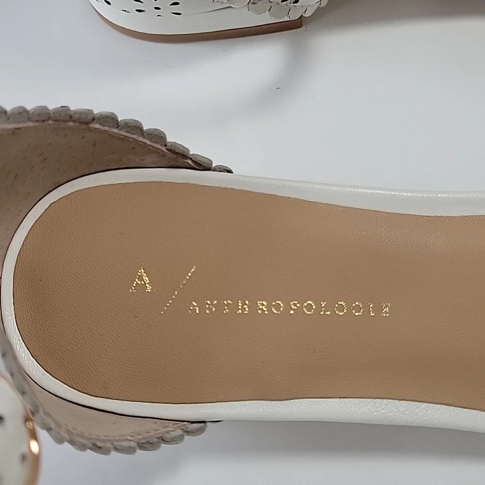 New, Anthropologie wrap around white eyelet leather  sandal  women's size 10